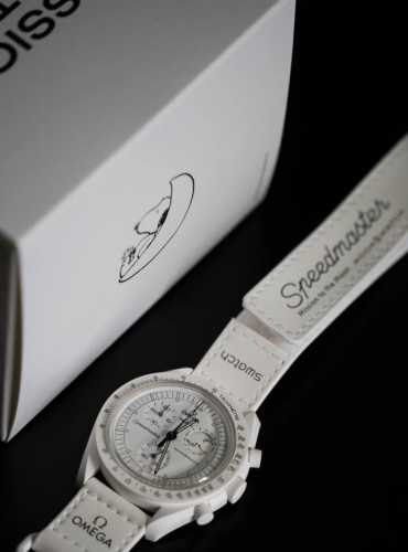 Limited Snoopy collaboration I really love Snoopy! [Selfie R] There are black a