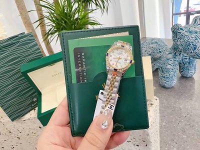 New model recommended with diamond ring Rolex 28mm exquisite small watch with s
