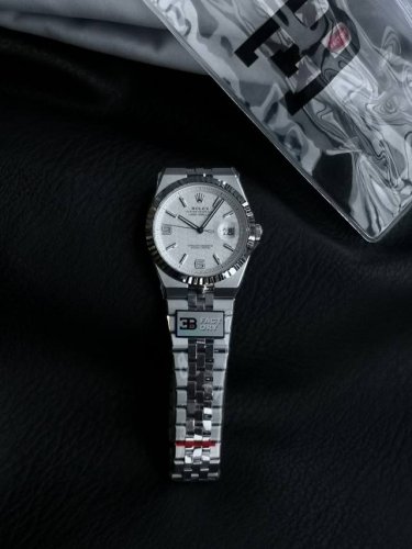 B Factory 163g weighted version maximizes the authentic wearing feel Say goodbye