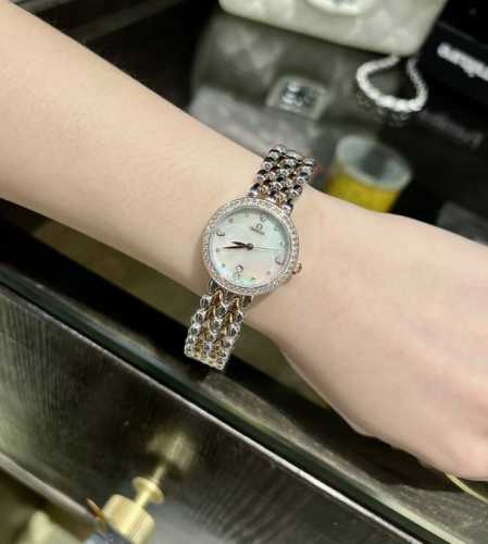 White Gold + 20 Diamonds + 30 Diamonds Omega Boutique Goddess Water Drop Series