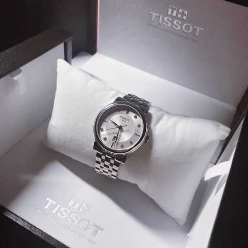 Tissot's new Carson Zhenwo simple dial scale quartz steel strap women's watch T
