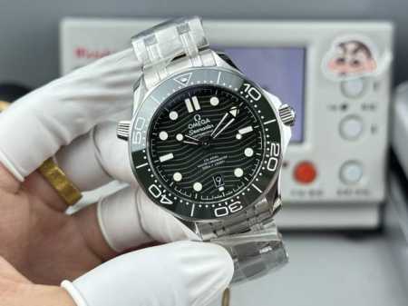 White-Gold Or-Factoy will begin a new chapter in the legendary replica watch se - Click Image to Close