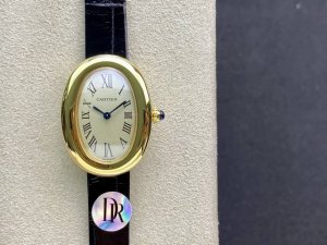 Cartier Baignoire Bathtub Collection Watch, a timepiece highly recommended by a