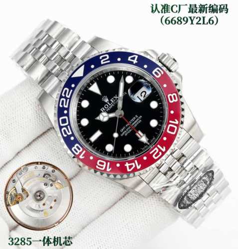 SJ produced a black, blue, and color-changing Cola bezel with a left-handed, gol