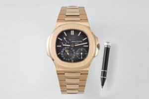 A masterpiece crafted over three years! The 5712Gr, the "King of Steel," has mad