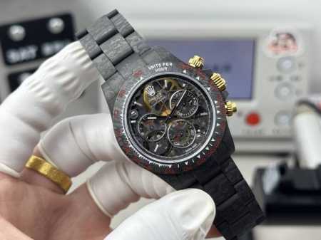 Twf Full Carbon Fiber Customized Daytona Series Watch Case is made entirely of i - Click Image to Close