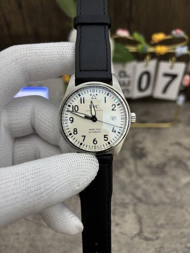 V7 Mark 18 Sw300 Ddd