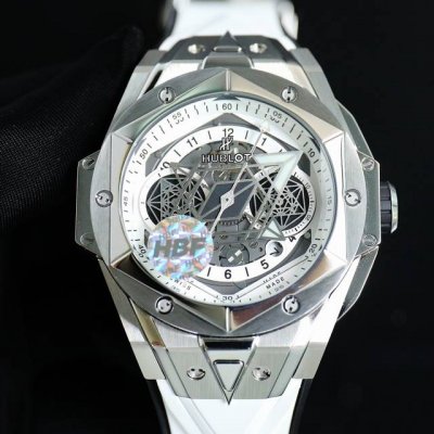 Factory Hublot DDD's new Big Bang Sang Bleu II Tattoo watch once again collabora