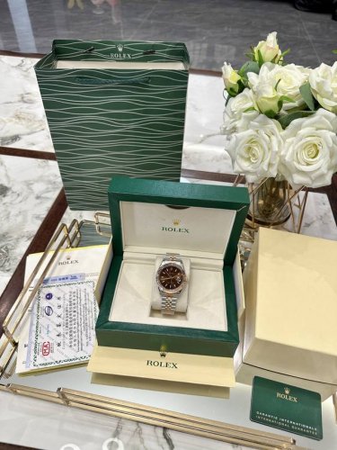 with pictures and packaging Rolex Datejust Arrival Type: Three-hand Datejust ser
