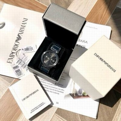 Original Armani quartz men's watch, new model from the counter! The hottest men