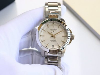 Rose +20 7 New Arrival First Release Ladies' Watch Longines Conquest Dynamic Ser