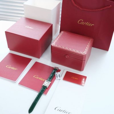 The Latest Cartier Flip Tank Is Here. The Unique Design Makes You Stand Out. Car