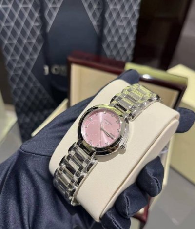 Ky's new product recommendation: Longines Heart Moon L8110.4.87.6, a classic Lon