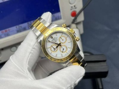 factory, platinum-plated for a burr-free finish. The three small and large secon