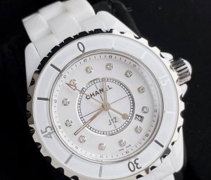 I've been getting so many questions about it since I started wearing it! The cer