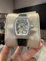 Franker Muller V32 barrel series, luxurious diamond-inlaid classic digital face