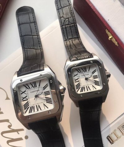 Cartier-Santos couple's watches are now available. Cartier is a French watch and