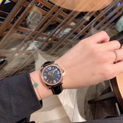 Panerai Oh, My Watch! Always receives high praise from customers. It features an