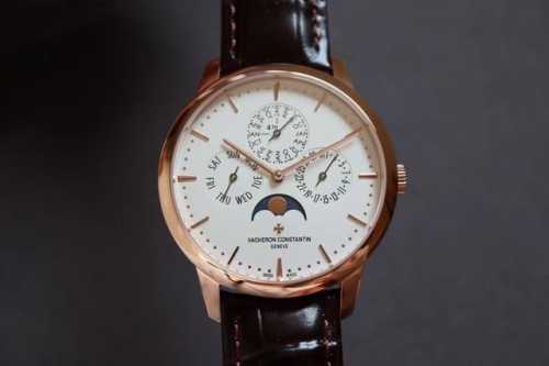 The thinnest version online: Vacheron Constantin Patrimony Contemporaine Ultra-T