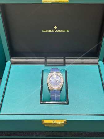 Vacheron Constantin Overseas Diamond Series Women's Quartz Watch. Reinventing th - Click Image to Close
