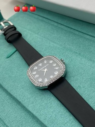 Order Now And Receive A Free Strap And Long Gift Box. Limited Quantities Availab