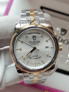 Citizen movement synchronized with Tudor's unique and elegant perspective, perf