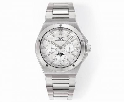 Another "engineering" journey! Perfection once again! IWC's new Ingenieur collec