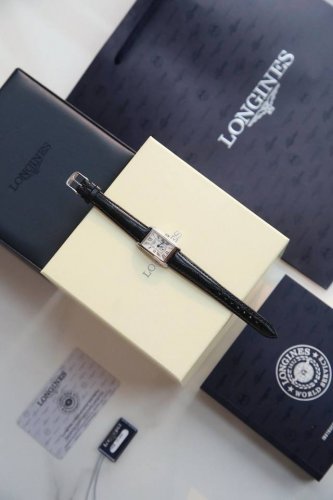 Longines Dolce Vita series! Top quality original model, supports any comparison