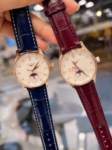 Gold 300 Master Series Women's Watch. Steel Belt And Leather Strap Are All At Th