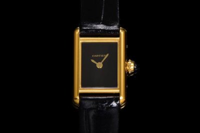 F1 Factory launches the latest out-of-stock Tank Louis Cartier Mini watch. Origi