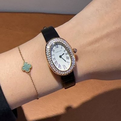 Cartier Baignoire Bathtub Series Watch, a watch that is worth recommending to go