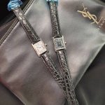 Women's watch in 3 sizes, large, medium and small, with crocodile pattern straps