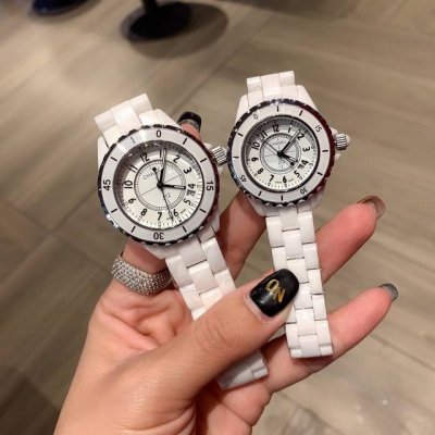 Chanel J12 series N watch diameter: Clasp: triple folding original buckle Back: