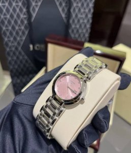 The Longines La Mer collection, inspired by the timeless Arabian Nights, carrie