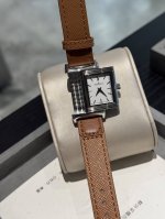 Unisex, elegant and refinedThe Jaeger-LeCoultre Reverso Tribute Monoface watch
