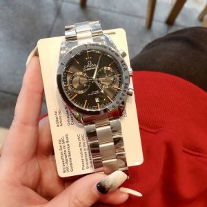 Latest Omega Seamaster model: Premium men's watch; Movement: Imported genuine s