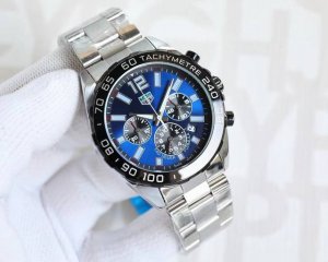 TAG Heuer chronograph quartz watch, equipped with original movement, sapphire a