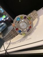 , boldly and ingeniously combines dazzling colored gemstones, showcasing Bvlgari