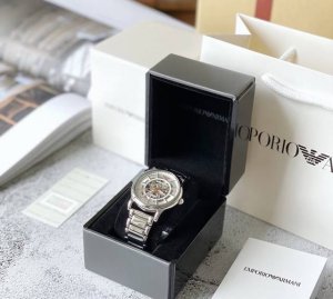 The popular Armani Ar1980 silver hollow perspective automatic mechanical watch! The popular Armani Ar1980 silver hollow perspective automatic mechanical watch!