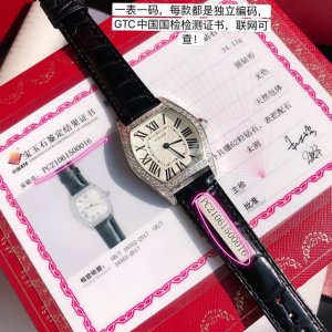 High-end hard goods! Cartier Tortoise Series. The elegant round shape is excepti