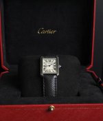 The sheer sophistication of the Cartier Tank watch is simply irresistible! Who