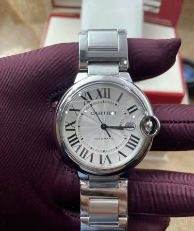 Nearly brand new, unused Cartier Ballon Bleu series popular automatic mechanical