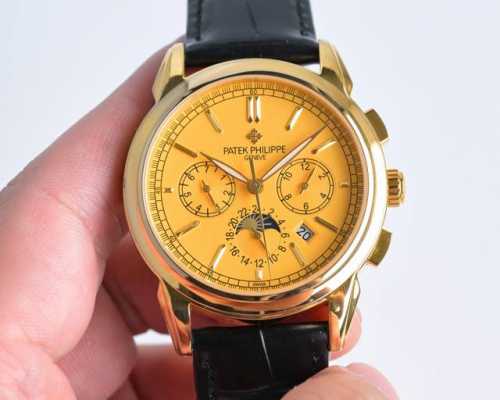 The stunning white gold Patek Philippe makes its debut. Its 41mm case diameter i