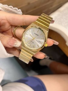 Brand: Casio, Movement: Quartz Movement, Mirror: Top Grade Gold Steel Coated Mi