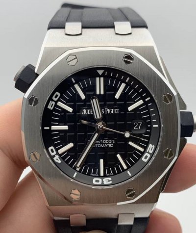 Among Audemars Piguet Royal Oak models, the "easiest" to acquire is the - 15703S