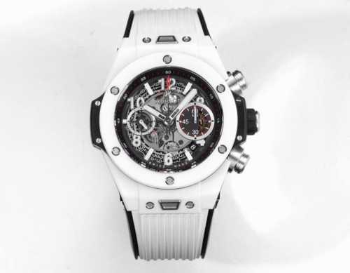 A new breakthrough in colored ceramic is unveiled. Hublot introduces the Hublot