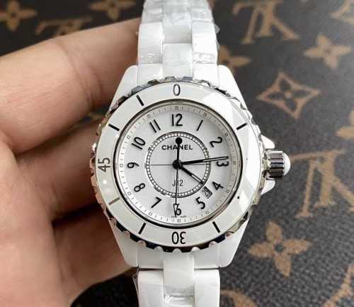 A stunningly beautiful Chanel J12 white ceramic women's watch. Made of tempered