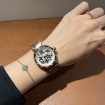 Lv Lv Louis Vuitton, the first choice for girlfriends, it is in stock again, rec