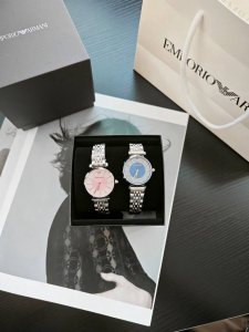 New Arrival! Genuine Armani quartz women's watch, Ar11627/Ar686, original import