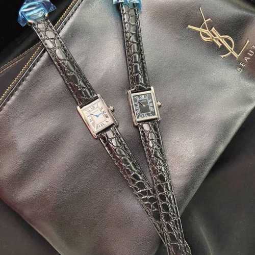 Women's watch in 3 sizes, large, medium and small, with crocodile pattern straps